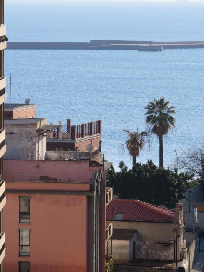 Luna Rossa Rooms Cagliari Exterior foto