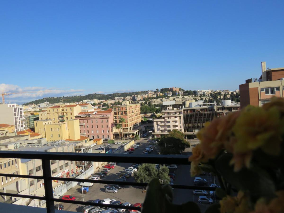 Luna Rossa Rooms Cagliari Exterior foto